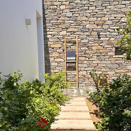 Egeo Paros 招待所