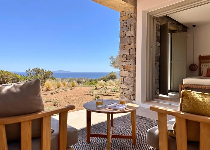 Egeo Paros Affittacamere 4*