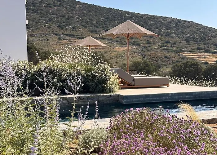 Egeo Paros Affittacamere 4*